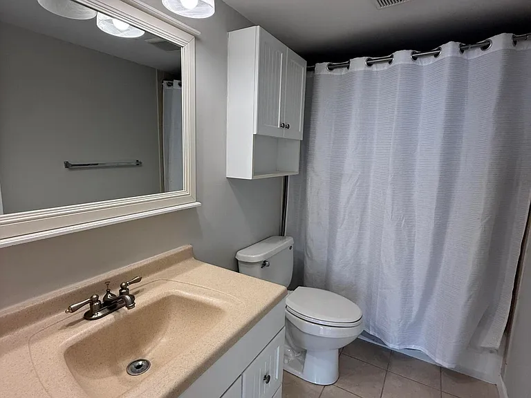 531 N Ocean Blvd #1805 — Photo 39