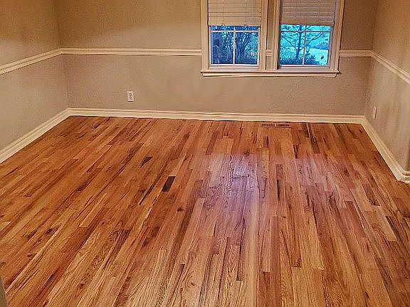 Dinning Rm unfurnished