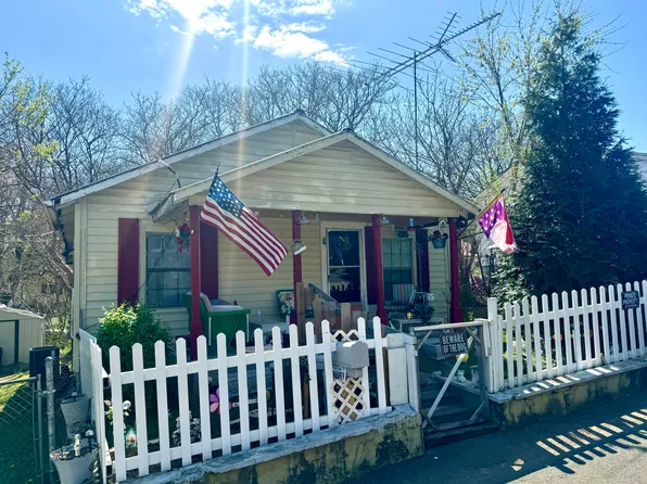 933 Chippewa Ave SE, Cleveland, TN 37311