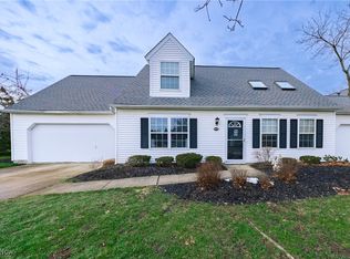 24722 Grove Pond Way, Olmsted Falls, OH 44138