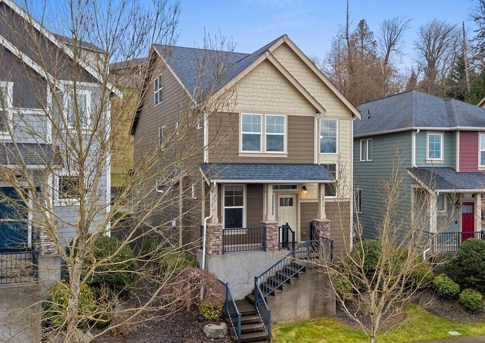 1st image of 3216 Highlands Blvd