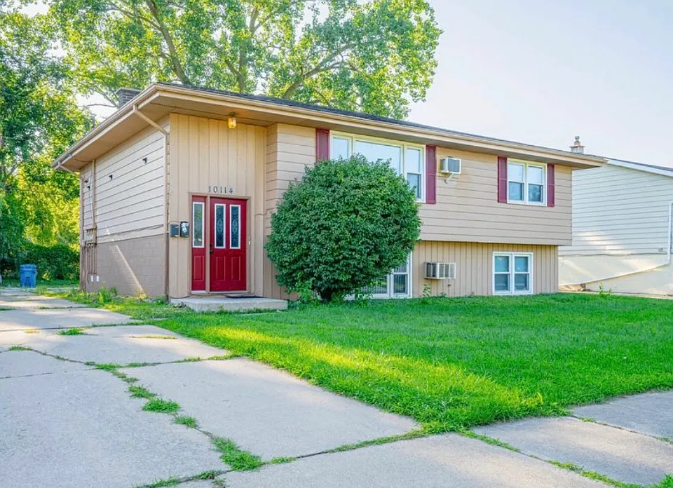 10114 Erie Pl #2