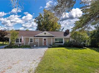 6759 E Lake Rd, Erie, PA 16511