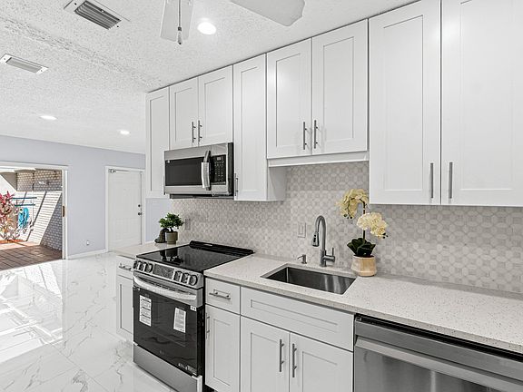 2nd image of 10119 S 42nd Terrace #129