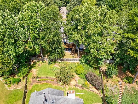 3rd image of 9055 Club River Dr