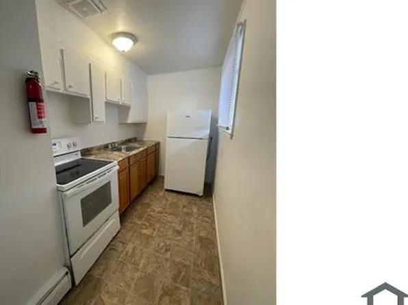 83 Harvey Pl, Ypsilanti, MI