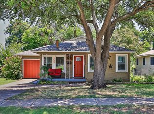 4505 Stadium Dr, Fort Worth, TX 76133