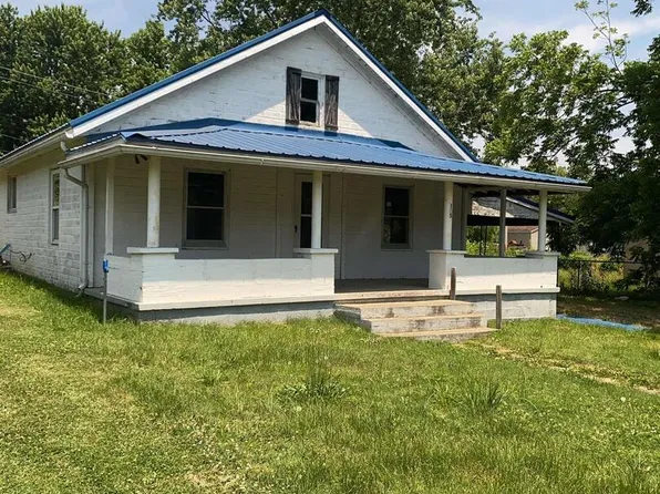 145 E Townshend Ave, Shawneetown, IL 62984