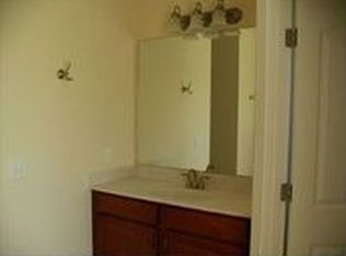 102 Chatford Dr, Brunswick, GA 31525