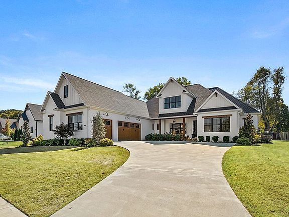 2nd image of 4451 E Windermere Dr