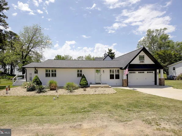 2606 Chambers Pl, Lusby, MD 20657