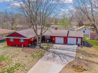 1911 Jamaica St, El Dorado, KS 67042