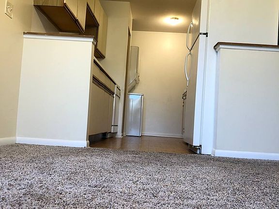 5th image of 493 N Lake Shore Dr #493