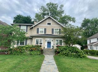 438 S Hill Ave, Elmhurst, IL