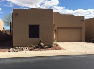 3933 S Calle Viva, Green Valley, AZ 85614