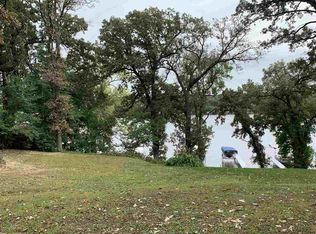 16584 255th Ave, Spirit Lake, IA 51360