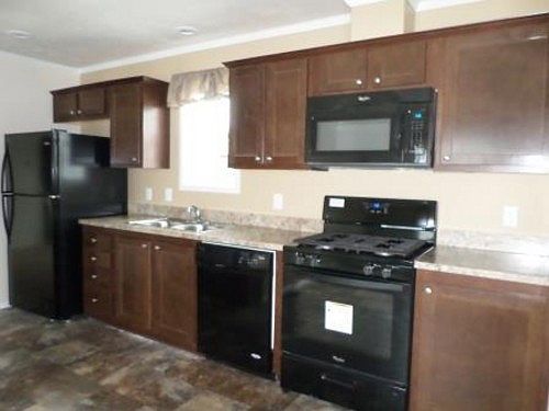2nd image of 2915 N Sandy Dr