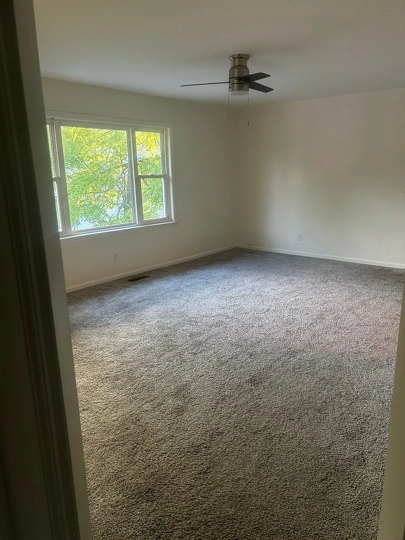 109 Signal View Street — Photo 4