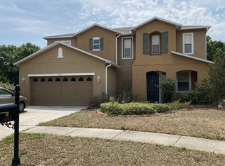 9101 Kentucky Day Ct, Gibsonton, FL 33534