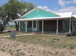 501 N 8th St, Marathon, TX 79842