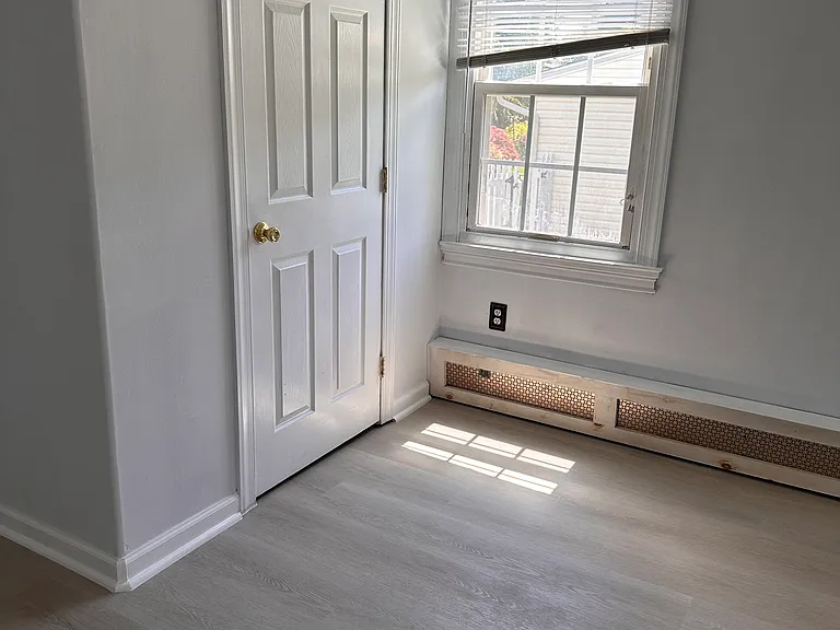127 Hedge Rd — Photo 14