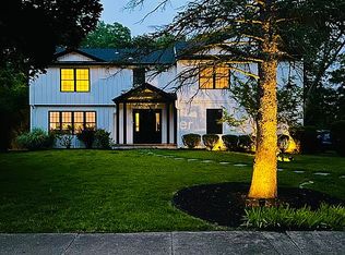 10 Stalter Dr, Wayne, NJ 07470