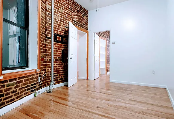 Rented by Union Square Property Management | media 18