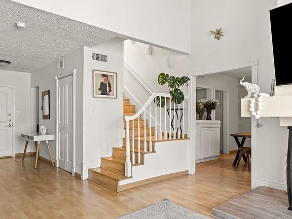 5th image of 14335 Huston St APT 114