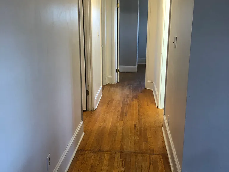 3907 Woodcrest Cir NW — Photo 14