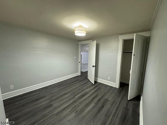 3rd image of 25 Watchung Ave