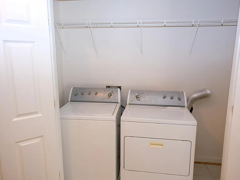 13522 Persian Ct — Photo 25