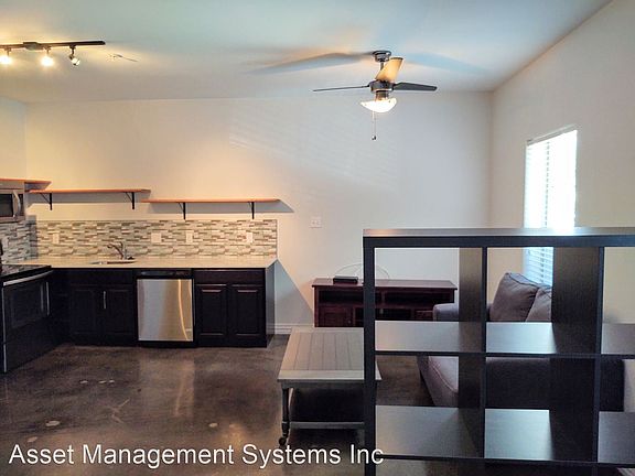 5th image of 2505 W Hickory St APT 6