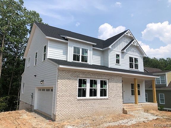 3rd image of 11160 Royal Ln