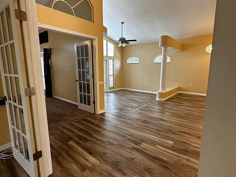 4403 Whitton Way — Photo 2