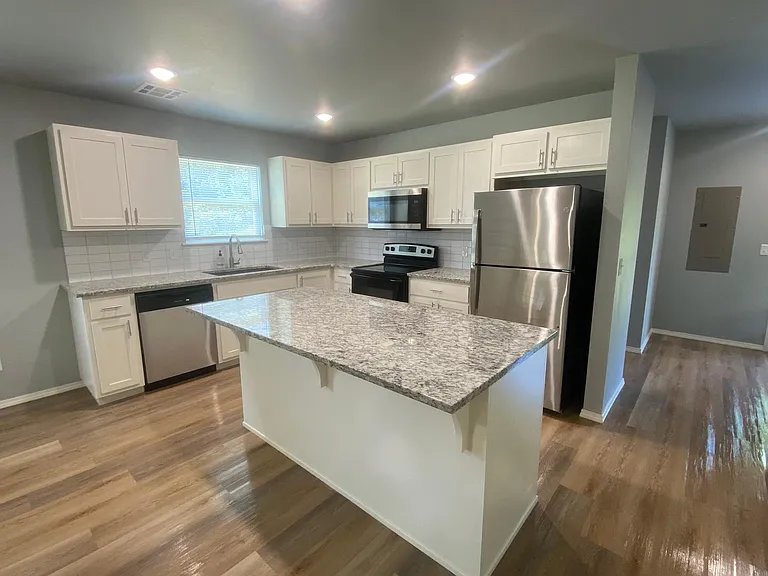 205 S Fairland Ave — Photo 6