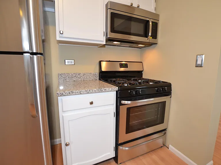 387 Amy Ct — Photo 18