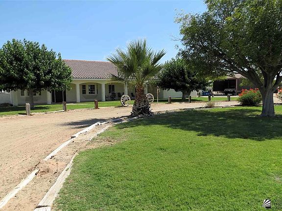 4th image of 4225 E Verbena St