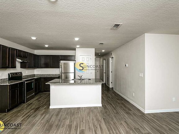 5th image of 27 Ponderosa Ln #B