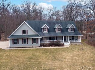 1477 W Nielsen Rd, Sanford, MI 48657