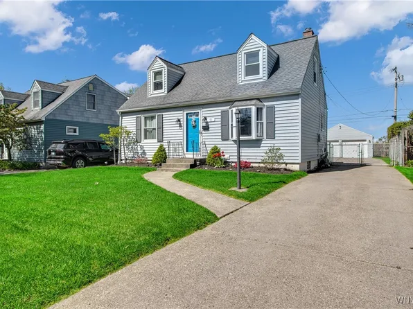 50 Princeton Ct, Cheektowaga, NY 14225