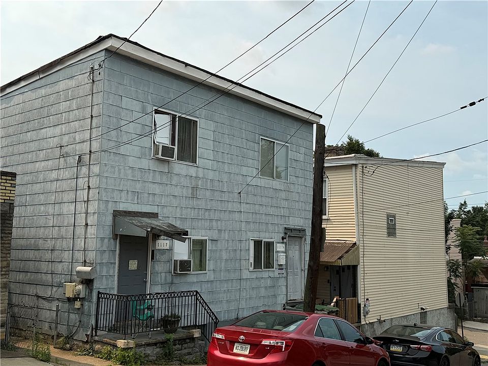 1st image of 1117 Hall St