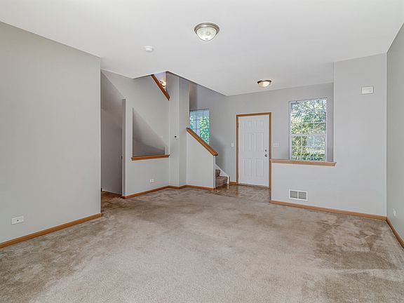 4th image of 1534 Grand Dr Unit 3