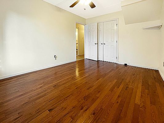 4th image of 1988 Bergen St #1