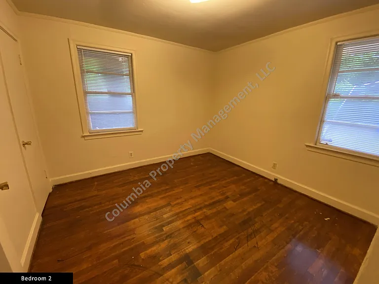 3056 Truman St — Photo 2