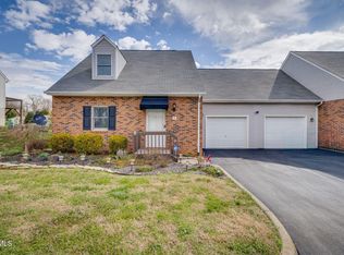 2700 Indian Ridge Rd #4, Johnson City, TN 37601