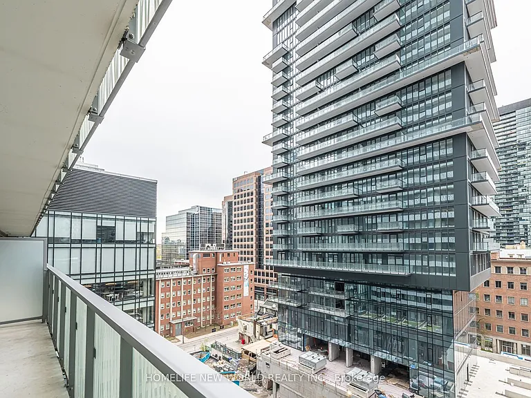 50 Charles St E #903 — Photo 41