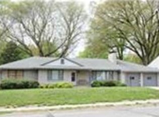 2300 10th Ave, Leavenworth, KS 66048