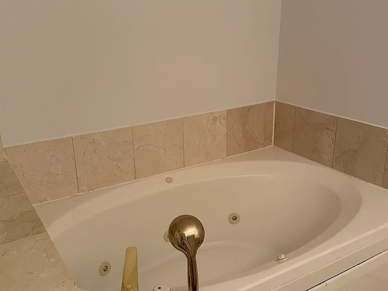 100 Carlyle Dr #S01G — Photo 24