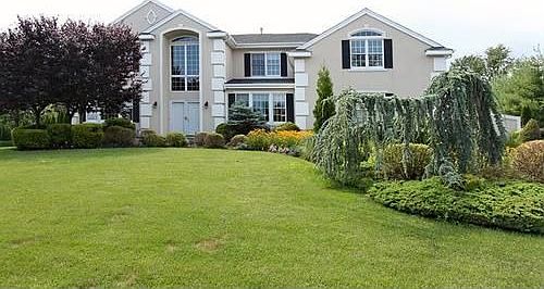 1st image of 7 Chauncey Pl