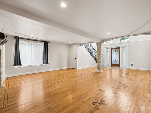 5th image of 6630 McKinley Avenue